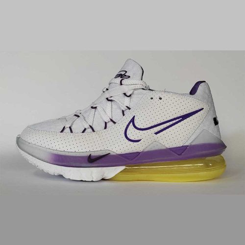کفش بسکتبال نایک مدل 17 Nike Lebron سفید بنفش