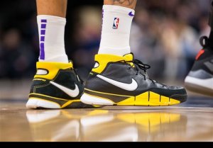 نمونه ای از بهترین کفش NBA